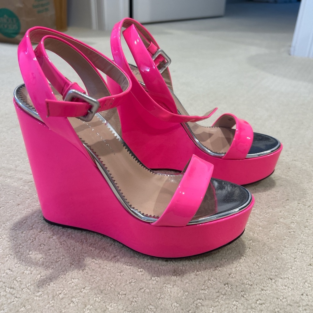 Giuseppe Zanotti Neon Pink Wedge Sandals